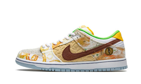 Nike SB Dunk Low Street Hawker (2021)